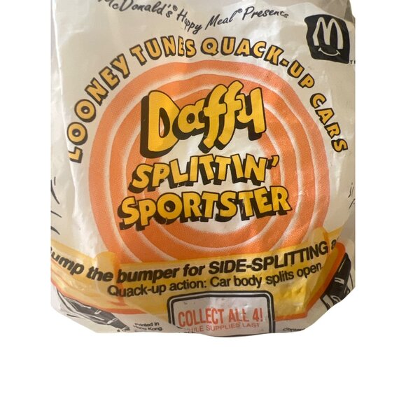 Vintage Looney Tunes Daffy Splittin Sportster Toy McDonalds 1994 Happy Meal New - Picture 2 of 3